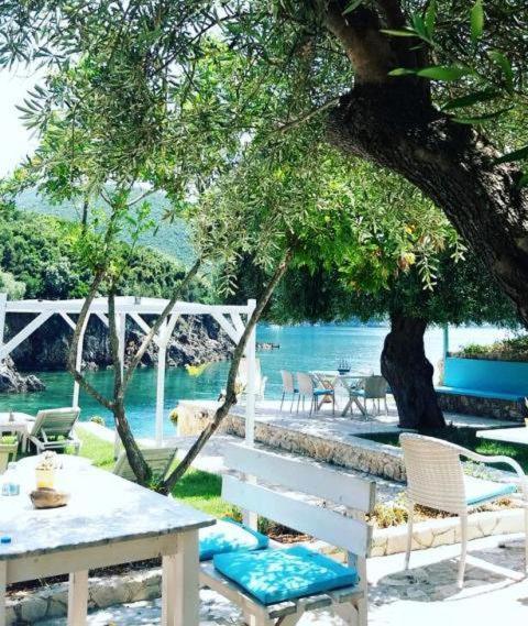 Aiora Suites ซิโวตา ภายนอก รูปภาพ