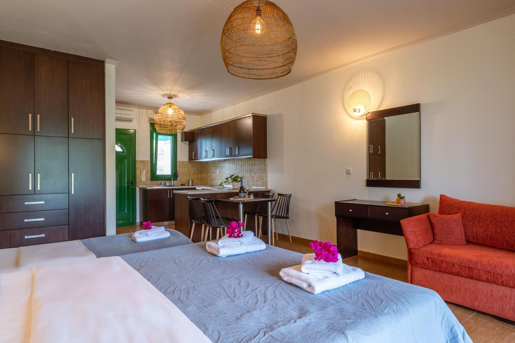 Aiora Suites ซิโวตา ภายนอก รูปภาพ