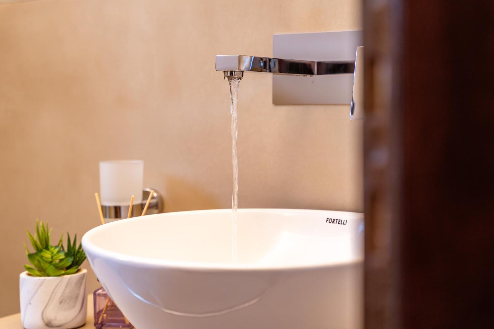 Aiora Suites ซิโวตา ภายนอก รูปภาพ