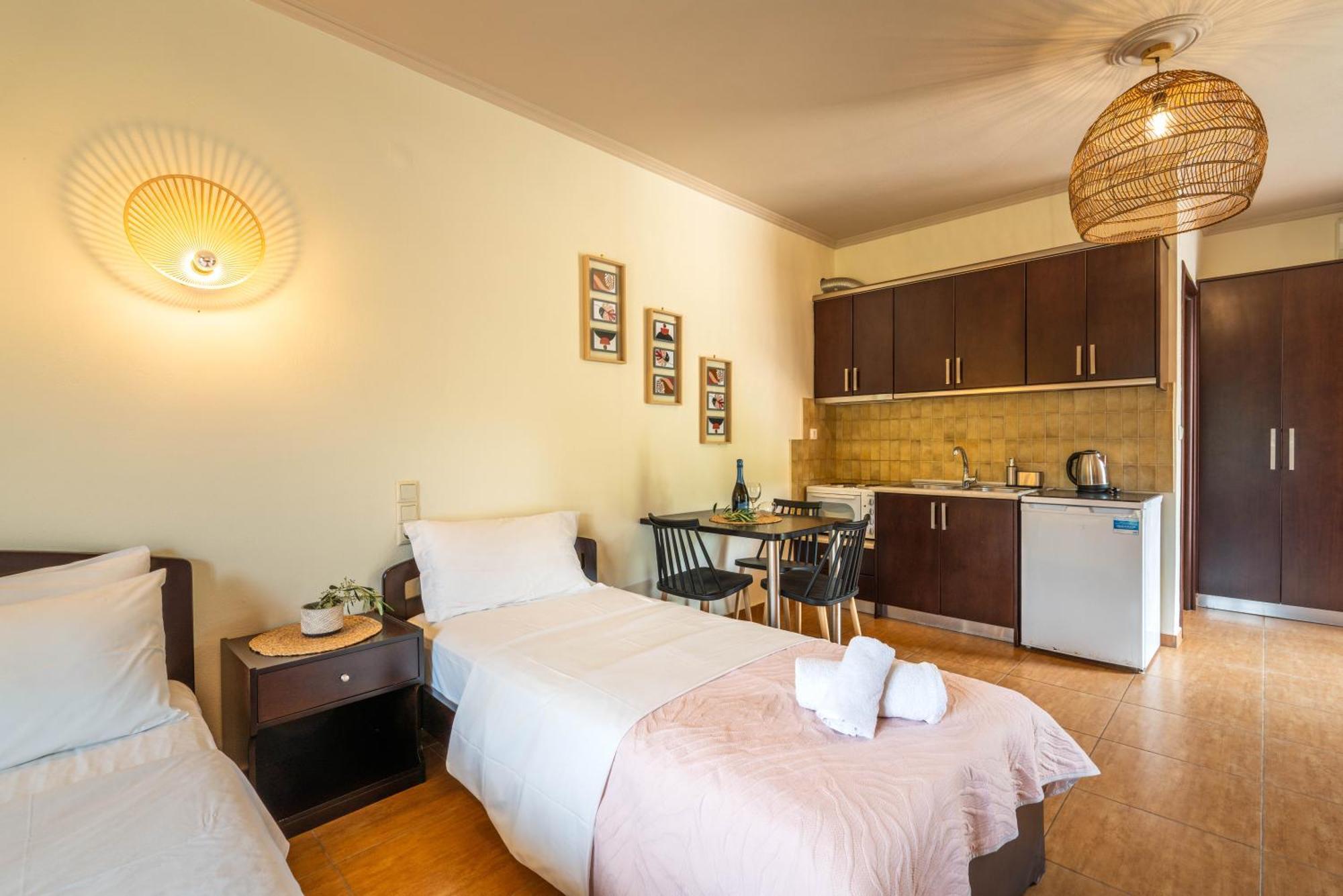 Aiora Suites ซิโวตา ภายนอก รูปภาพ