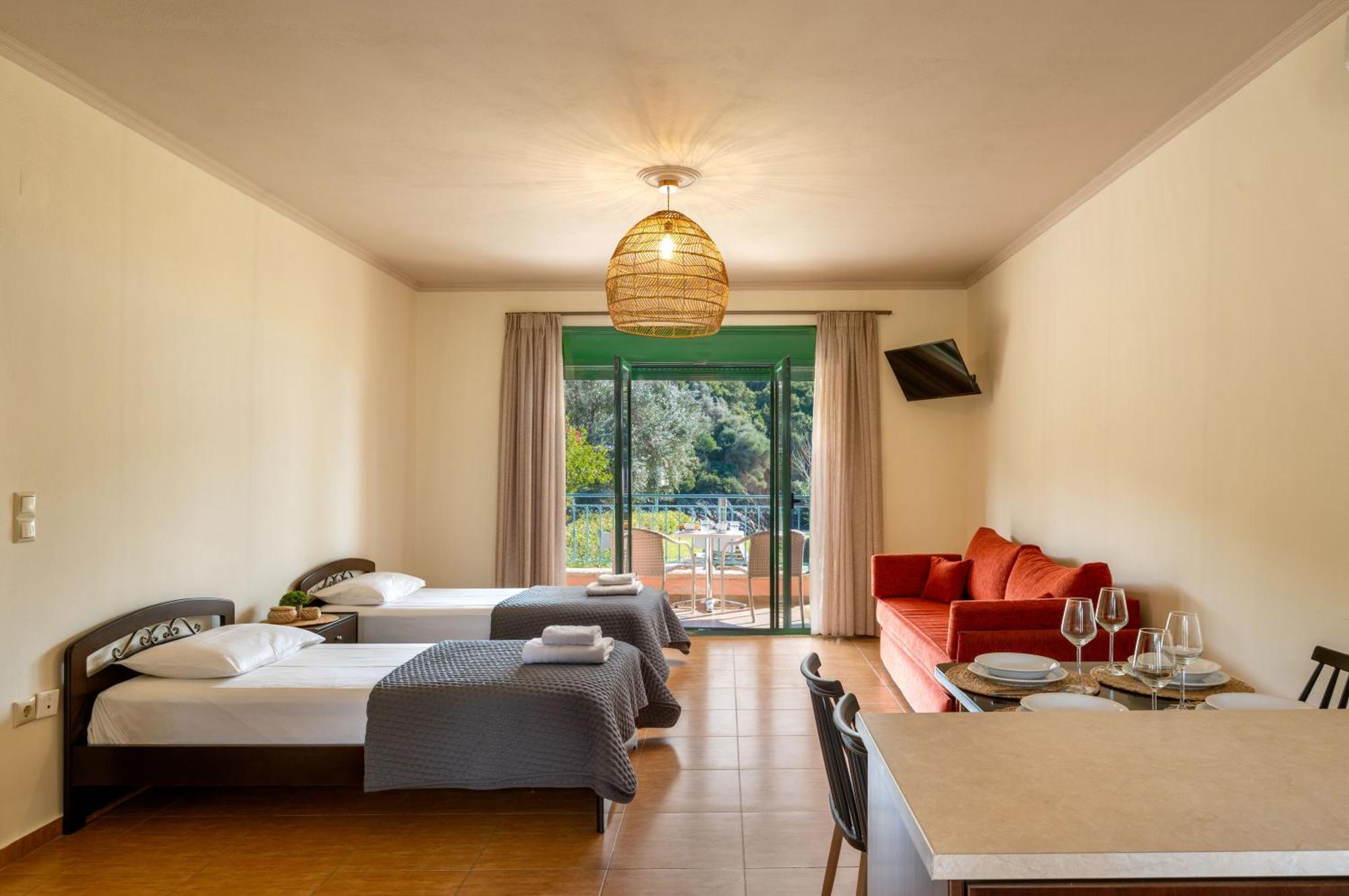 Aiora Suites ซิโวตา ภายนอก รูปภาพ